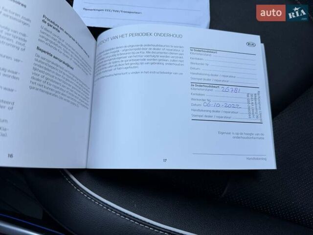 Чорний Кіа Niro, об'ємом двигуна 0 л та пробігом 69 тис. км за 21500 $, фото 47 на Automoto.ua