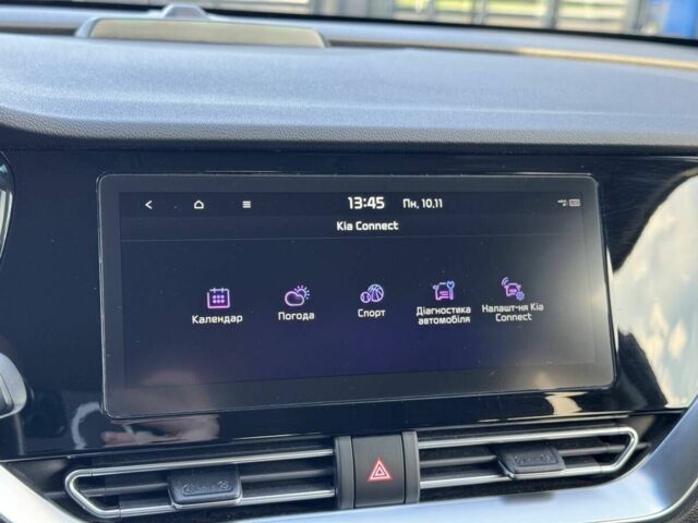 Черный Киа Niro, объемом двигателя 0 л и пробегом 142 тыс. км за 18900 $, фото 23 на Automoto.ua