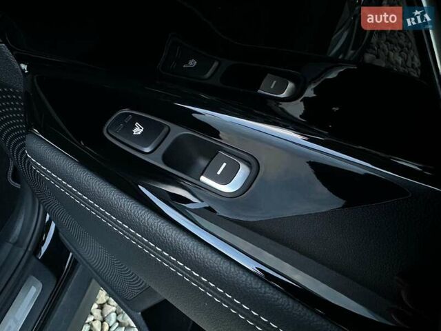 Чорний Кіа Niro, об'ємом двигуна 0 л та пробігом 35 тис. км за 24400 $, фото 91 на Automoto.ua