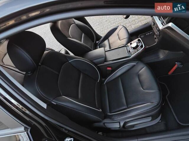 Черный Киа Niro, объемом двигателя 0 л и пробегом 115 тыс. км за 19999 $, фото 59 на Automoto.ua