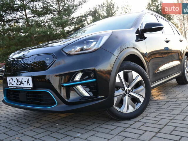 Черный Киа Niro, объемом двигателя 0 л и пробегом 68 тыс. км за 17450 $, фото 3 на Automoto.ua
