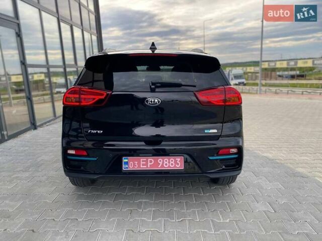 Черный Киа Niro, объемом двигателя 0 л и пробегом 142 тыс. км за 18900 $, фото 35 на Automoto.ua