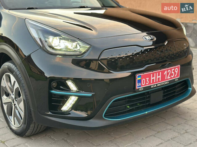 Черный Киа Niro, объемом двигателя 0 л и пробегом 152 тыс. км за 18450 $, фото 10 на Automoto.ua