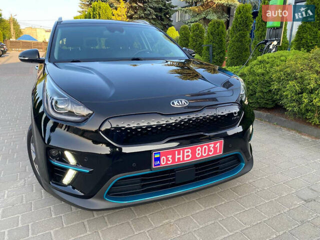 Черный Киа Niro, объемом двигателя 0 л и пробегом 152 тыс. км за 19200 $, фото 3 на Automoto.ua