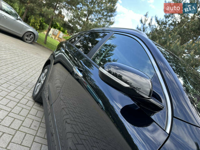 Чорний Кіа Niro, об'ємом двигуна 0 л та пробігом 46 тис. км за 19750 $, фото 9 на Automoto.ua
