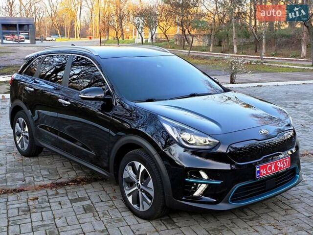 Черный Киа Niro, объемом двигателя 0 л и пробегом 115 тыс. км за 19999 $, фото 30 на Automoto.ua