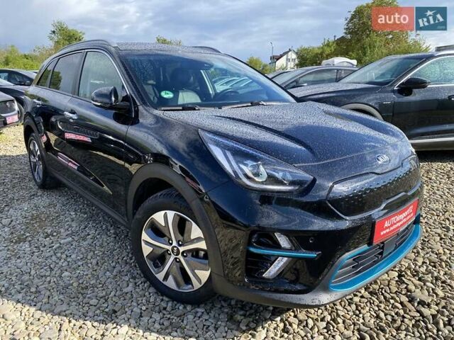 Чорний Кіа Niro, об'ємом двигуна 0 л та пробігом 107 тис. км за 22400 $, фото 20 на Automoto.ua
