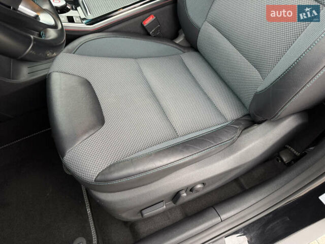 Черный Киа Niro, объемом двигателя 0 л и пробегом 61 тыс. км за 19300 $, фото 25 на Automoto.ua