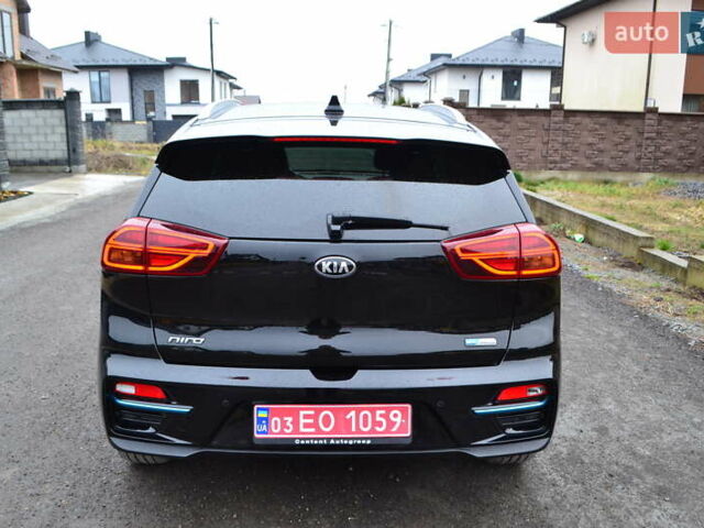 Чорний Кіа Niro, об'ємом двигуна 0 л та пробігом 169 тис. км за 18450 $, фото 92 на Automoto.ua