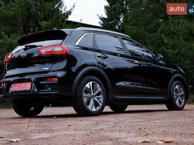 Киа Niro 2020 в Бердичеве на Automoto.ua Черный Киа Niro, объемом двигателя 0 л и пробегом 152 тыс. км за 16450 $, фото 19 на Automoto.ua