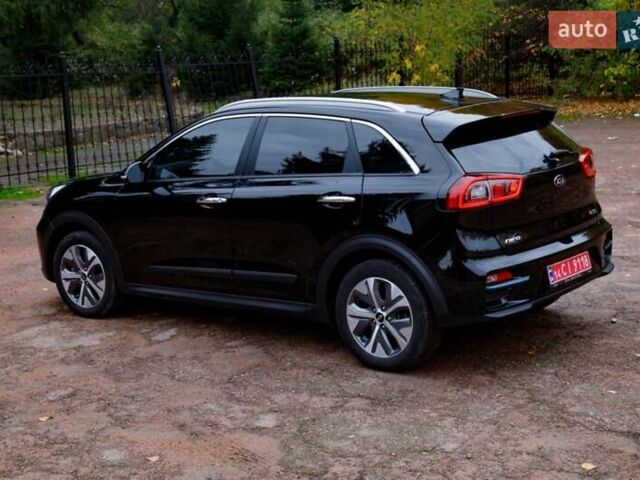Киа Niro 2020 в Бердичеве на Automoto.ua Черный Киа Niro, объемом двигателя 0 л и пробегом 152 тыс. км за 16450 $, фото 18 на Automoto.ua
