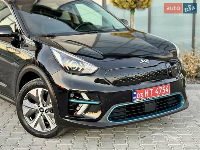 Черный Киа Niro, объемом двигателя 0 л и пробегом 110 тыс. км за 17999 $, фото 7 на Automoto.ua