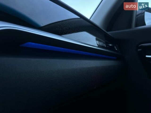 Чорний Кіа Niro, об'ємом двигуна 0 л та пробігом 35 тис. км за 24400 $, фото 76 на Automoto.ua