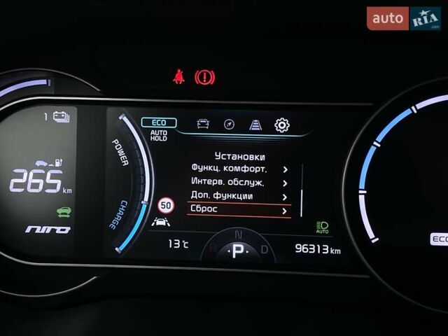 Чорний Кіа Niro, об'ємом двигуна 0 л та пробігом 96 тис. км за 20600 $, фото 39 на Automoto.ua