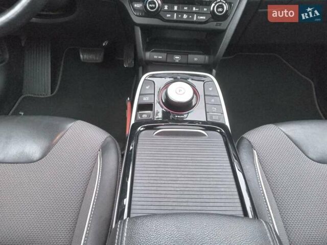Черный Киа Niro, объемом двигателя 0 л и пробегом 92 тыс. км за 19945 $, фото 52 на Automoto.ua