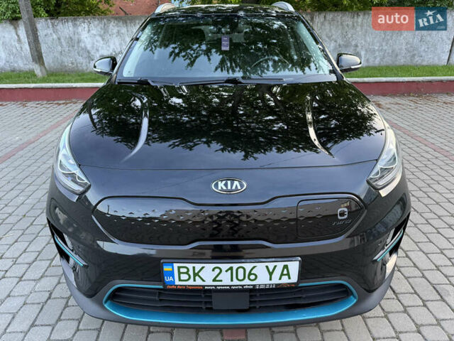 Черный Киа Niro, объемом двигателя 0 л и пробегом 135 тыс. км за 17999 $, фото 8 на Automoto.ua