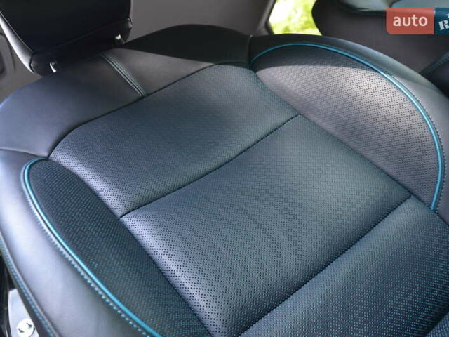 Черный Киа Niro, объемом двигателя 0 л и пробегом 62 тыс. км за 17450 $, фото 60 на Automoto.ua