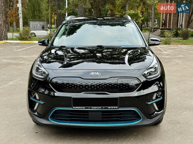 Чорний Кіа Niro, об'ємом двигуна 0 л та пробігом 107 тис. км за 20500 $, фото 6 на Automoto.ua