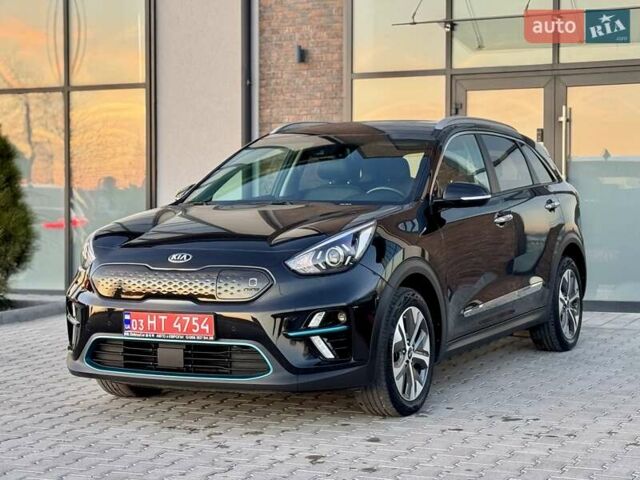 Черный Киа Niro, объемом двигателя 0 л и пробегом 110 тыс. км за 17999 $, фото 11 на Automoto.ua