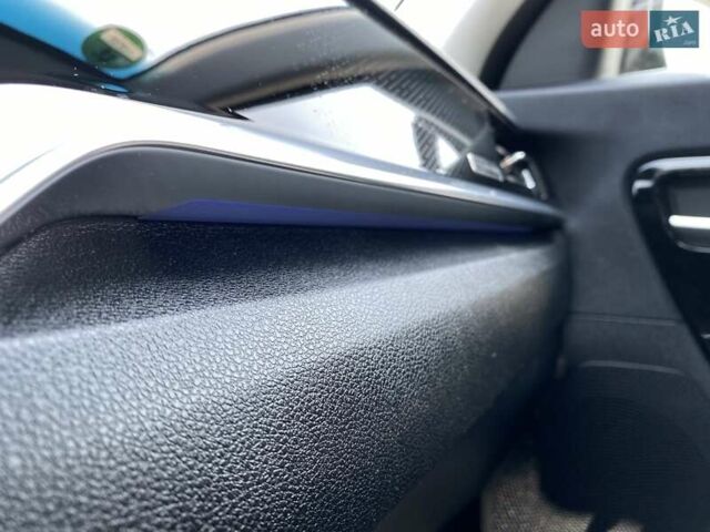 Черный Киа Niro, объемом двигателя 0 л и пробегом 115 тыс. км за 21300 $, фото 5 на Automoto.ua