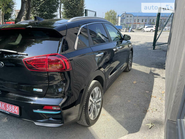 Черный Киа Niro, объемом двигателя 0 л и пробегом 151 тыс. км за 19300 $, фото 4 на Automoto.ua