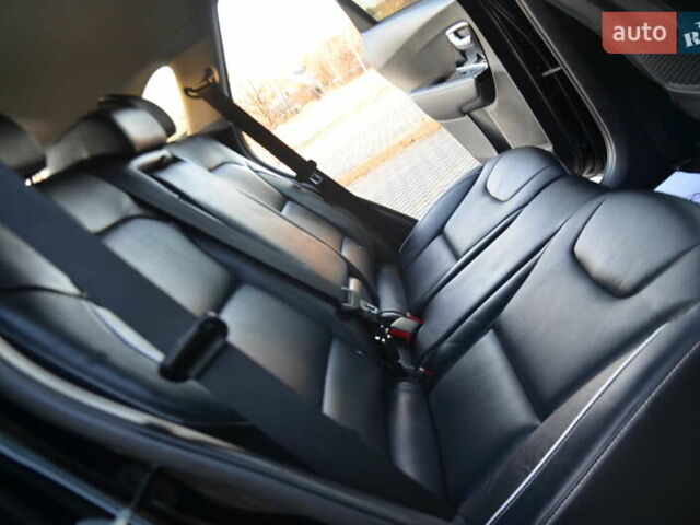 Черный Киа Niro, объемом двигателя 0 л и пробегом 68 тыс. км за 17450 $, фото 57 на Automoto.ua