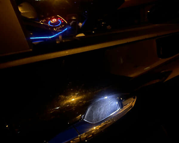 Чорний Кіа Niro, об'ємом двигуна 0 л та пробігом 139 тис. км за 16600 $, фото 14 на Automoto.ua