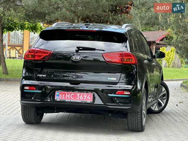 Чорний Кіа Niro, об'ємом двигуна 0 л та пробігом 46 тис. км за 19750 $, фото 33 на Automoto.ua