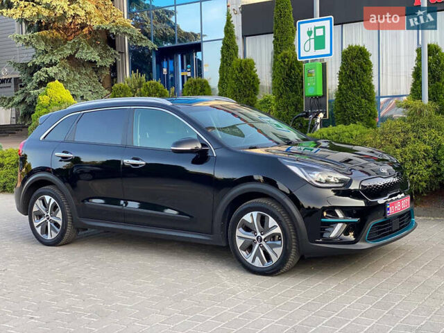 Черный Киа Niro, объемом двигателя 0 л и пробегом 152 тыс. км за 19200 $, фото 5 на Automoto.ua