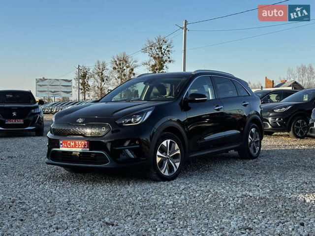 Черный Киа Niro, объемом двигателя 0 л и пробегом 112 тыс. км за 19999 $, фото 5 на Automoto.ua