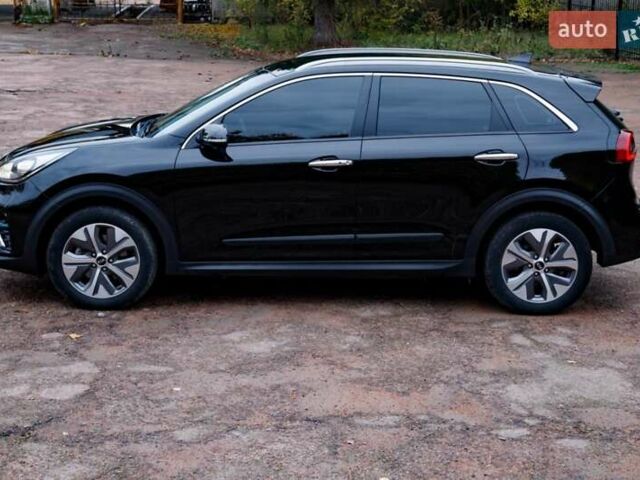Киа Niro 2020 в Бердичеве на Automoto.ua Черный Киа Niro, объемом двигателя 0 л и пробегом 152 тыс. км за 16450 $, фото 15 на Automoto.ua