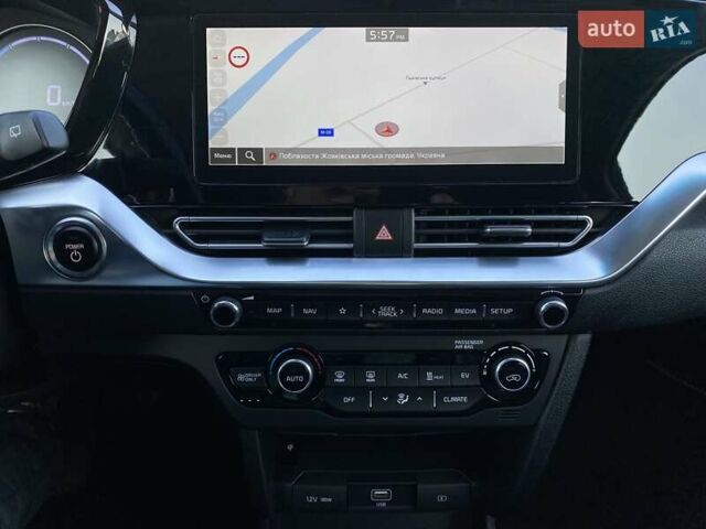 Черный Киа Niro, объемом двигателя 0 л и пробегом 83 тыс. км за 23200 $, фото 42 на Automoto.ua