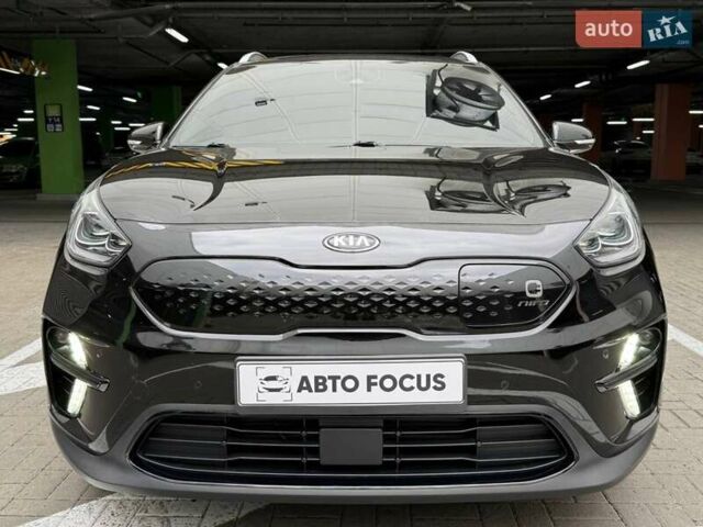 Чорний Кіа Niro, об'ємом двигуна 0 л та пробігом 89 тис. км за 22990 $, фото 7 на Automoto.ua