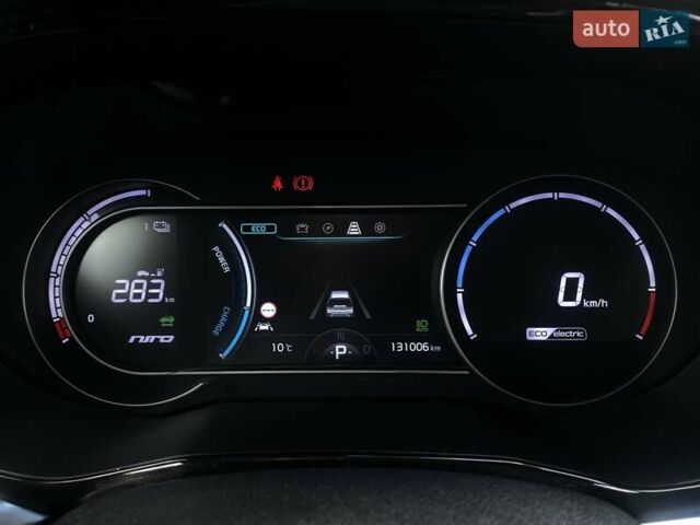 Чорний Кіа Niro, об'ємом двигуна 0 л та пробігом 131 тис. км за 21500 $, фото 33 на Automoto.ua
