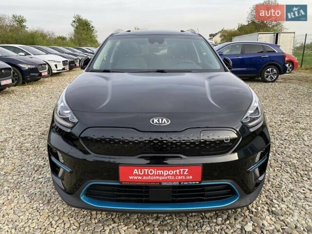Чорний Кіа Niro, об'ємом двигуна 0 л та пробігом 96 тис. км за 20600 $, фото 16 на Automoto.ua