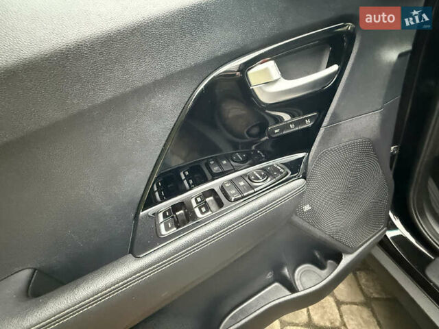 Киа Niro 2020 в Трускавце на Automoto.ua Черный Киа Niro, объемом двигателя 0 л и пробегом 97 тыс. км за 16999 $, фото 78 на Automoto.ua