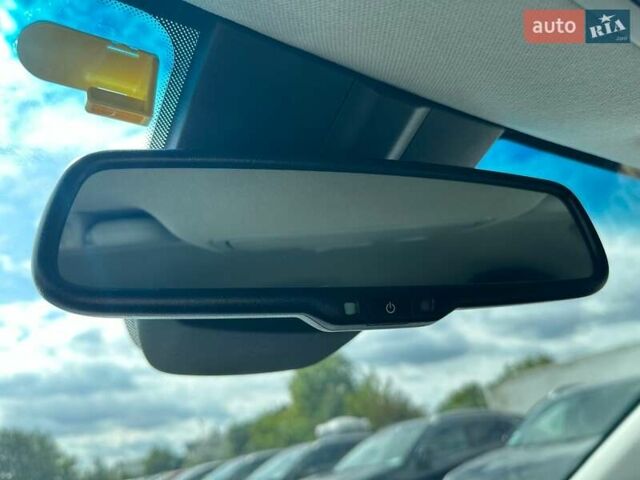 Черный Киа Niro, объемом двигателя 0 л и пробегом 80 тыс. км за 23400 $, фото 44 на Automoto.ua