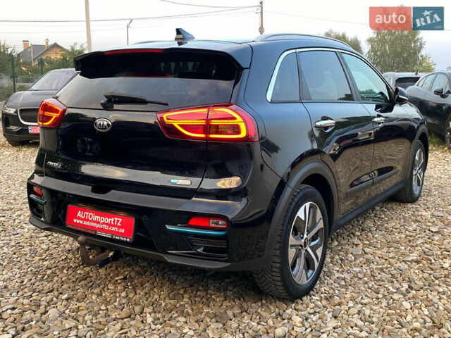 Киа Niro 2020 в Львове на Automoto.ua Черный Киа Niro, объемом двигателя 0 л и пробегом 64 тыс. км за 22700 $, фото 22 на Automoto.ua