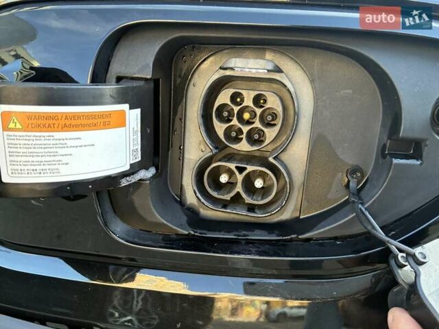 Черный Киа Niro, объемом двигателя 0 л и пробегом 105 тыс. км за 20500 $, фото 40 на Automoto.ua