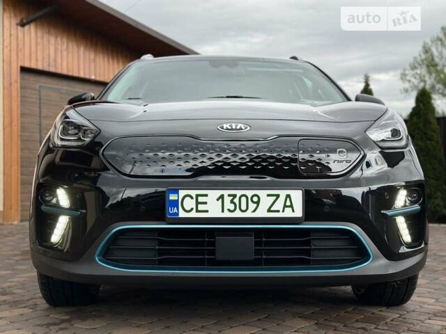 Чорний Кіа Niro, об'ємом двигуна 0 л та пробігом 157 тис. км за 22400 $, фото 6 на Automoto.ua