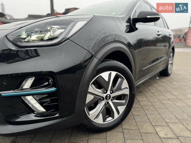 Черный Киа Niro, объемом двигателя 0 л и пробегом 159 тыс. км за 18950 $, фото 10 на Automoto.ua