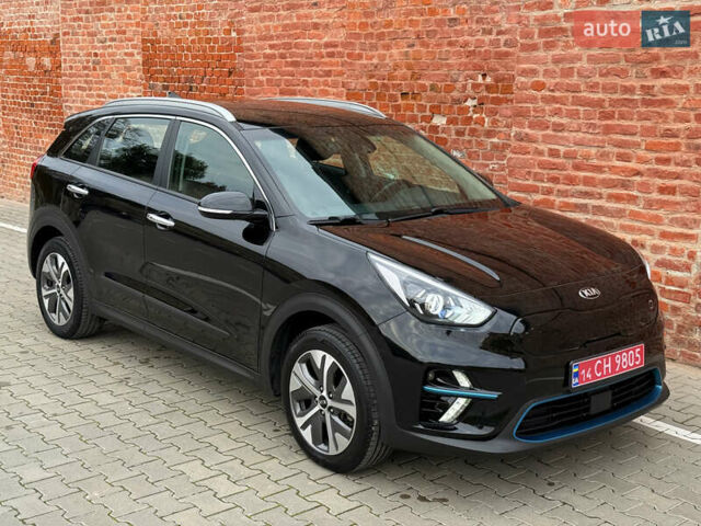 Черный Киа Niro, объемом двигателя 0 л и пробегом 92 тыс. км за 19899 $, фото 4 на Automoto.ua