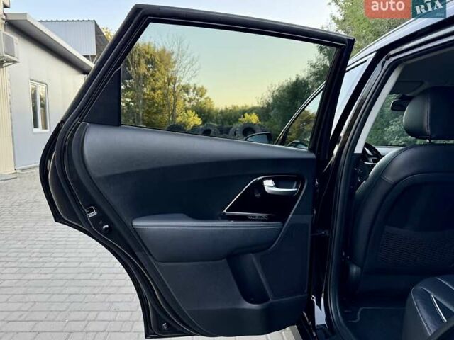 Черный Киа Niro, объемом двигателя 0 л и пробегом 128 тыс. км за 16800 $, фото 82 на Automoto.ua