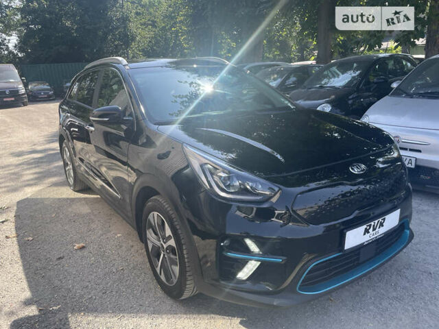 Черный Киа Niro, объемом двигателя 0 л и пробегом 151 тыс. км за 19300 $, фото 3 на Automoto.ua