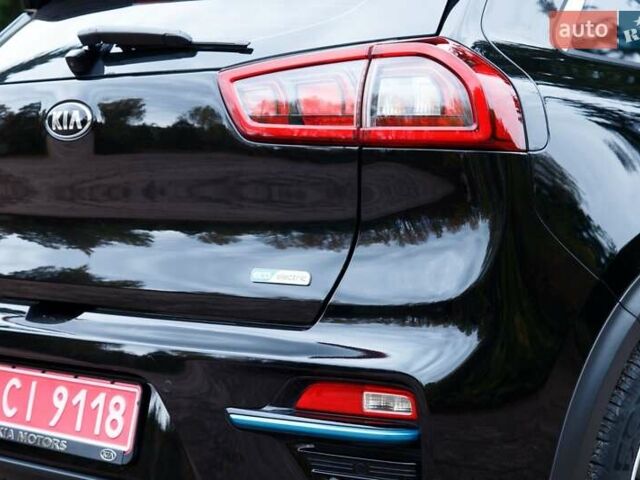 Киа Niro 2020 в Бердичеве на Automoto.ua Черный Киа Niro, объемом двигателя 0 л и пробегом 152 тыс. км за 16450 $, фото 36 на Automoto.ua