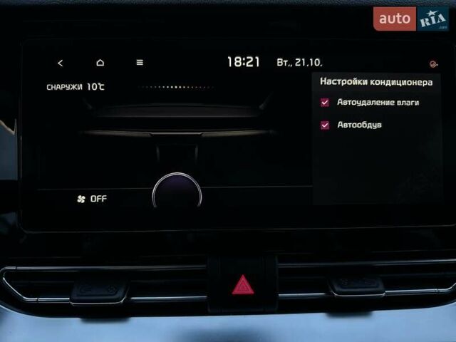 Черный Киа Niro, объемом двигателя 0 л и пробегом 35 тыс. км за 23400 $, фото 69 на Automoto.ua