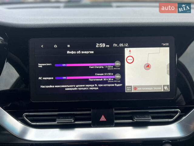 Чорний Кіа Niro, об'ємом двигуна 0 л та пробігом 140 тис. км за 17999 $, фото 58 на Automoto.ua