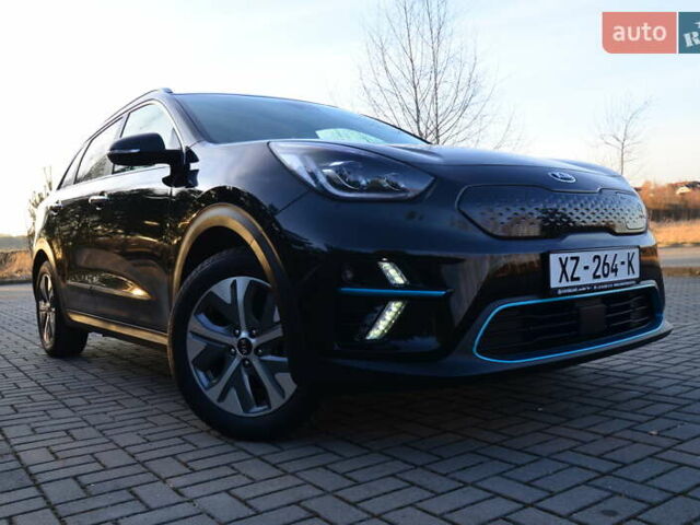 Черный Киа Niro, объемом двигателя 0 л и пробегом 68 тыс. км за 17450 $, фото 18 на Automoto.ua