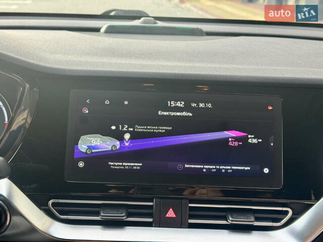 Черный Киа Niro, объемом двигателя 0 л и пробегом 128 тыс. км за 19600 $, фото 44 на Automoto.ua