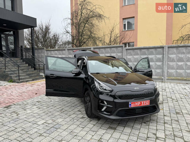 Чорний Кіа Niro, об'ємом двигуна 0 л та пробігом 109 тис. км за 17499 $, фото 22 на Automoto.ua